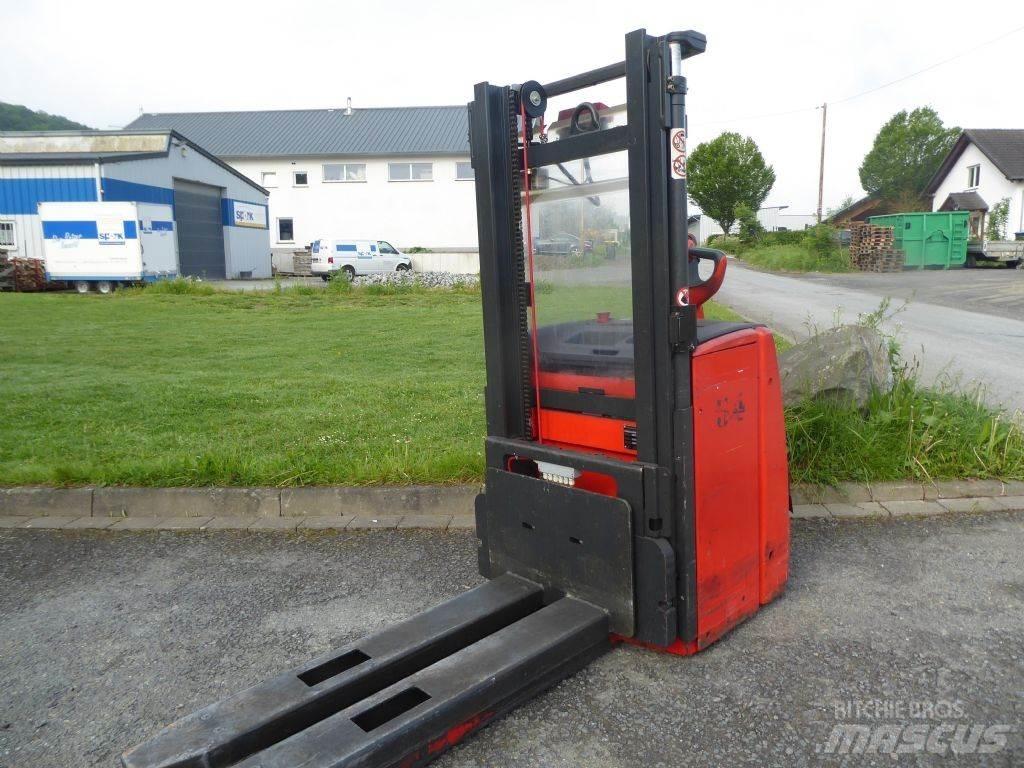 Linde L14 Empilhador para operador externo