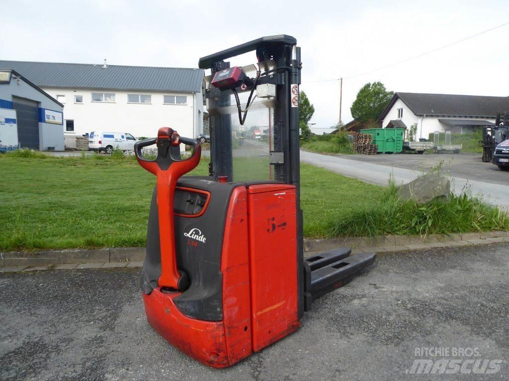 Linde L14 Empilhador para operador externo