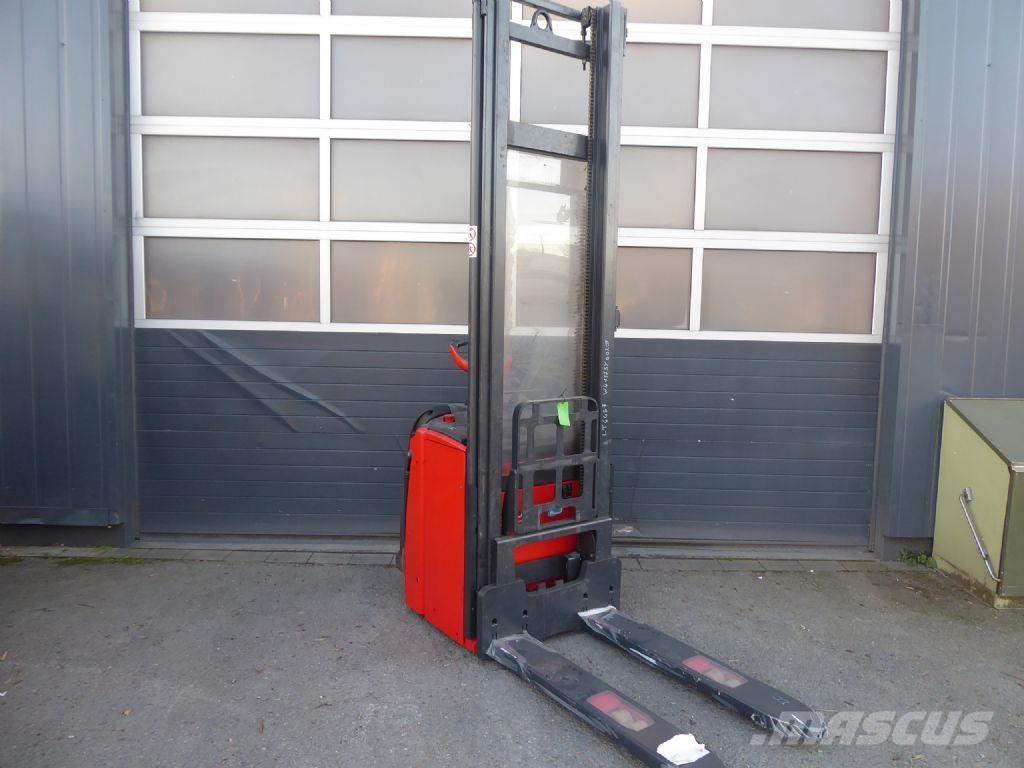 Linde L14 AP Empilhador para operador externo