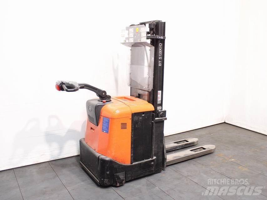 BT SPE 125 Empilhador para operador externo