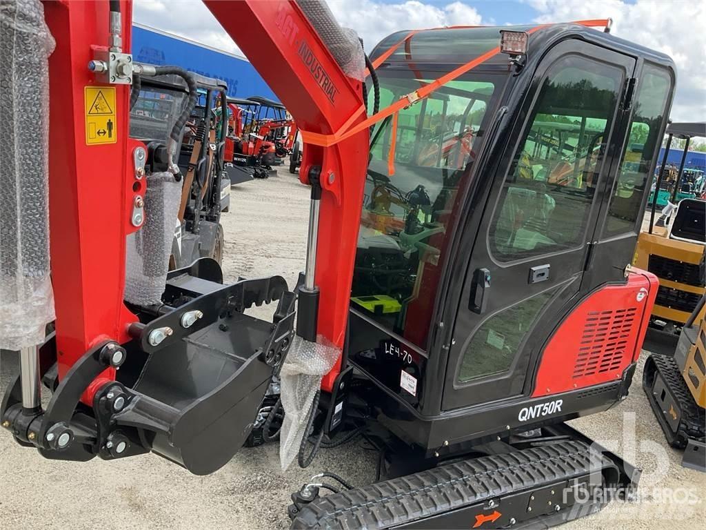 AGT QNT50R Miniescavadeiras