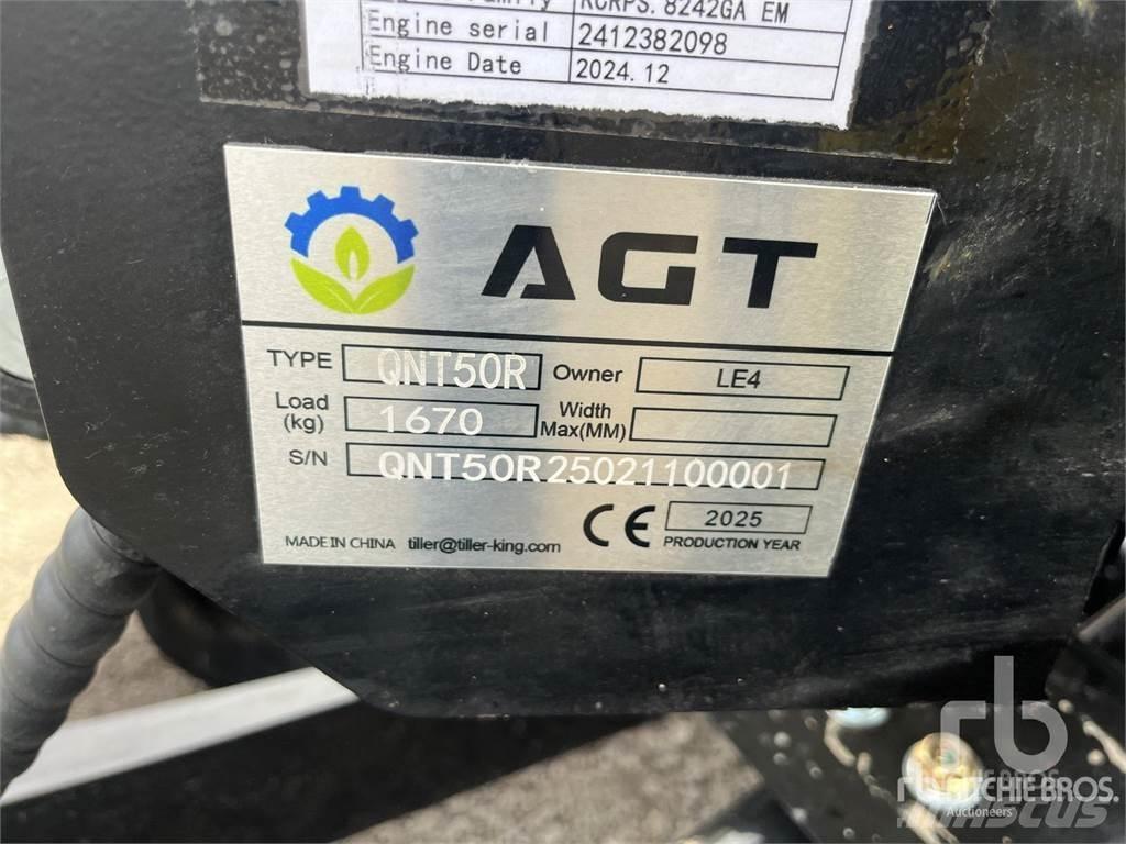 AGT QNT50R Miniescavadeiras