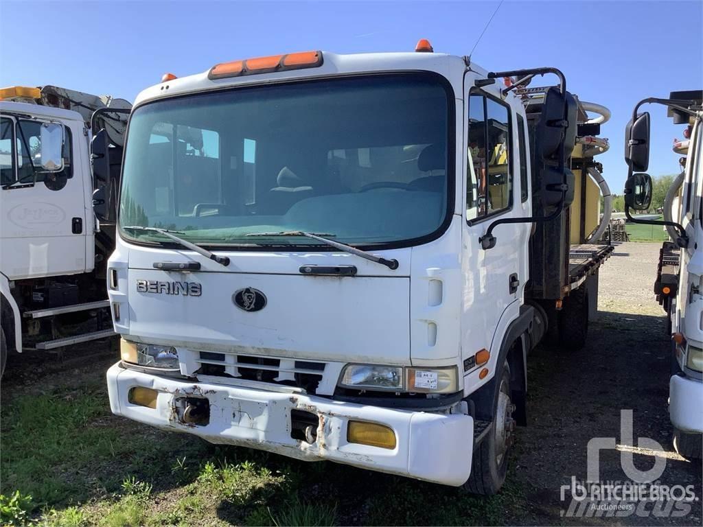 Bering MD26M Camiões Municipais / Uso Geral
