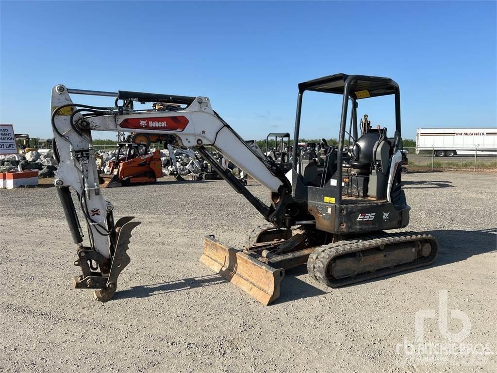 Bobcat E35 Miniescavadeiras