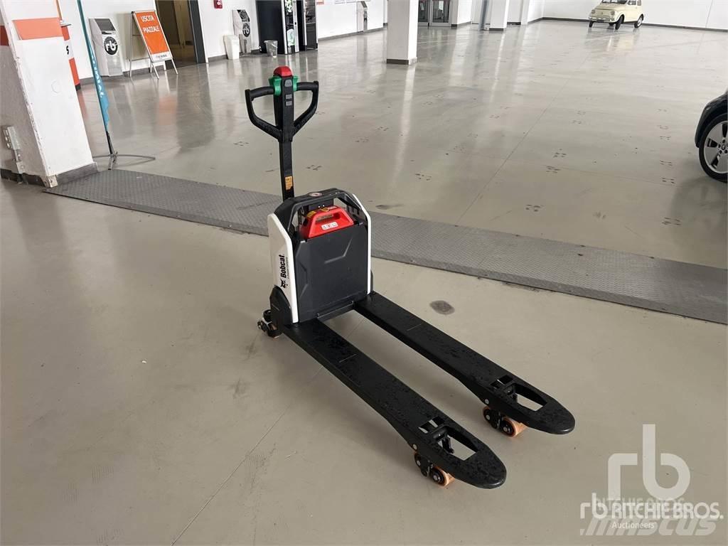 Bobcat LPM15N Racks para paletes