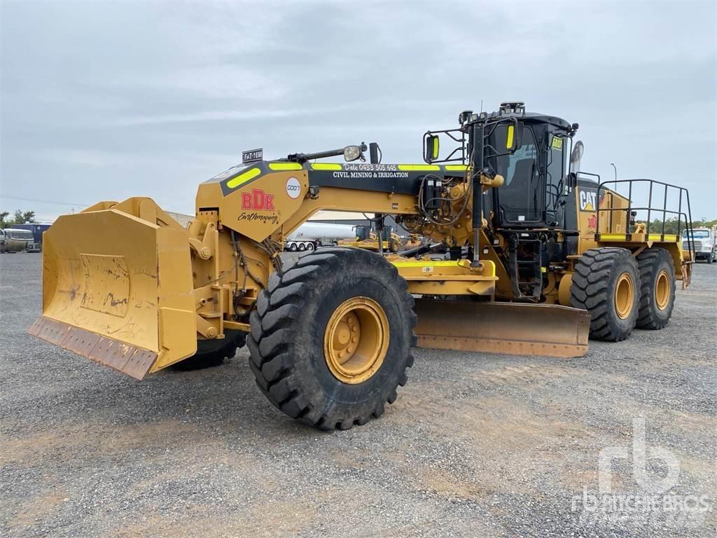 CAT 16M Motoniveladoras