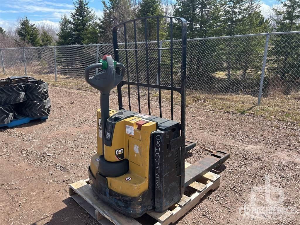 CAT 2WPL4500 Racks para paletes