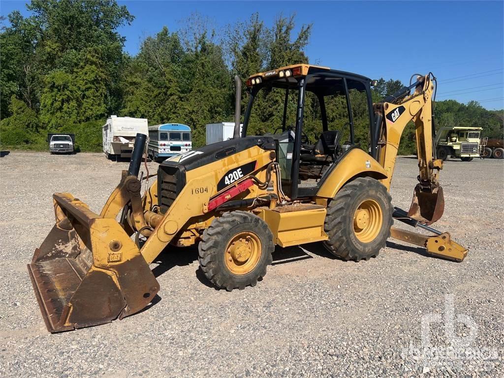 CAT 420E Retroescavadeiras