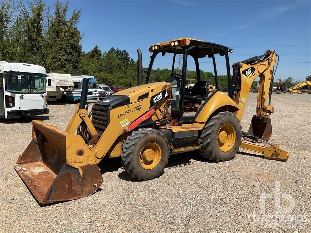 CAT 420F Retroescavadeiras