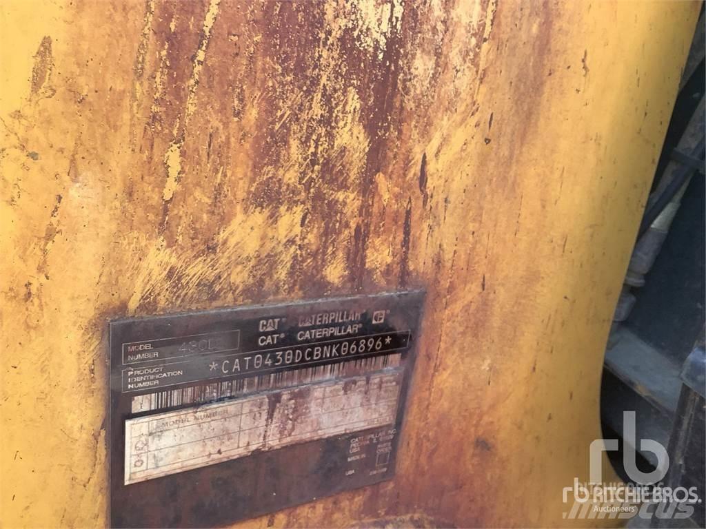 CAT 430D Retroescavadeiras