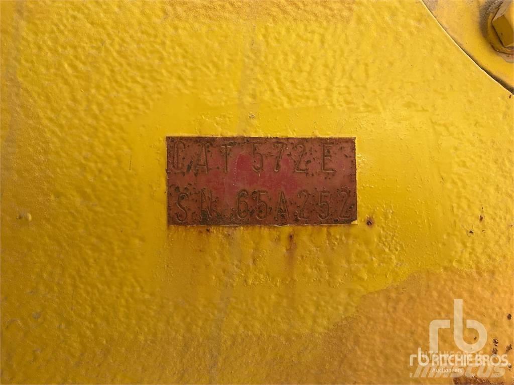 CAT 572E Bulldozers assentadores de tubos
