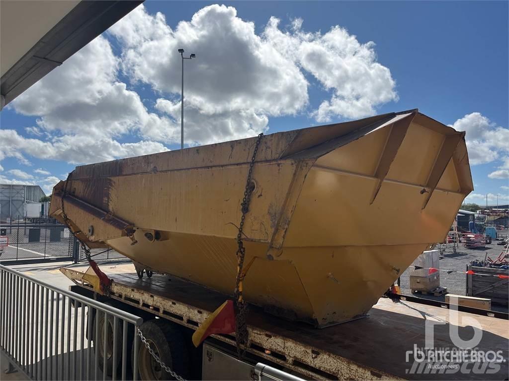 CAT 730C Cabina
