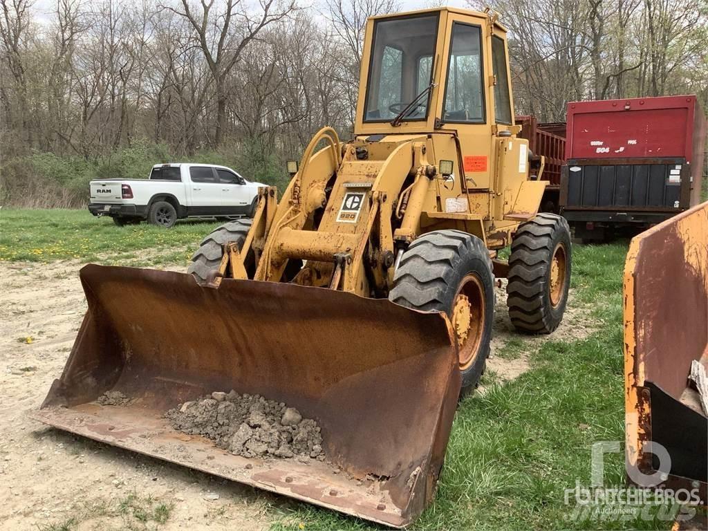 CAT 920 Carregadeiras de rodas