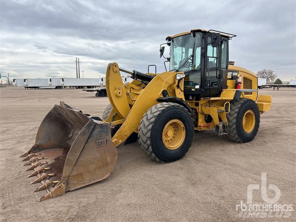 CAT 938M Carregadeiras de rodas