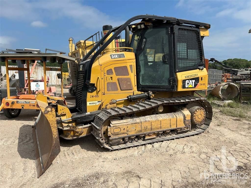 CAT D4K2 XL Dozers - Tratores rastos