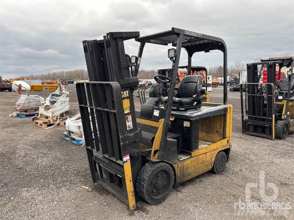 CAT EX4000 Empilhadores eléctricos