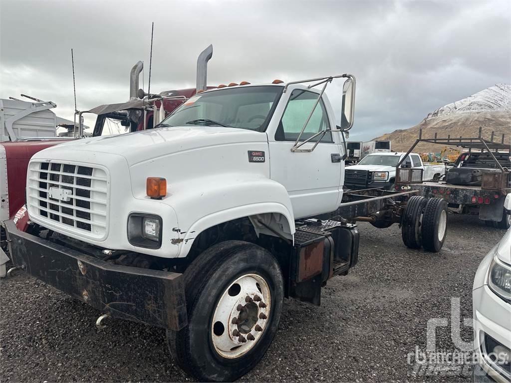 Chevrolet C6500 Camiões de chassis e cabine