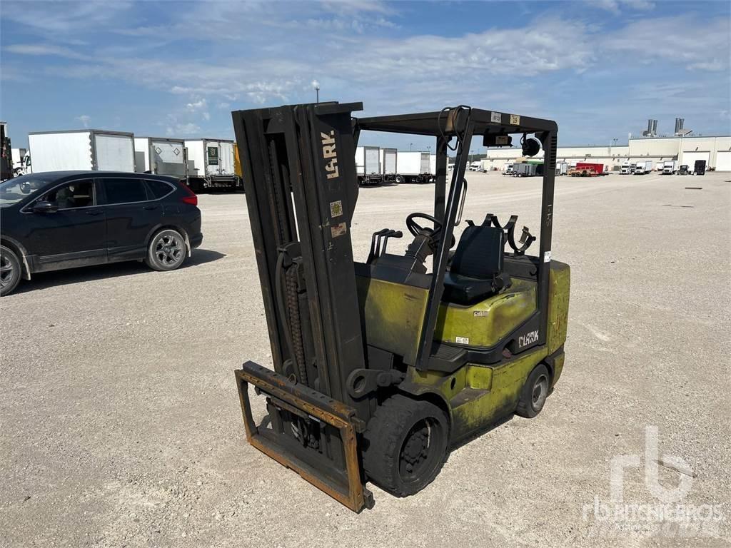 Clark CGC30 Empilhadores Diesel