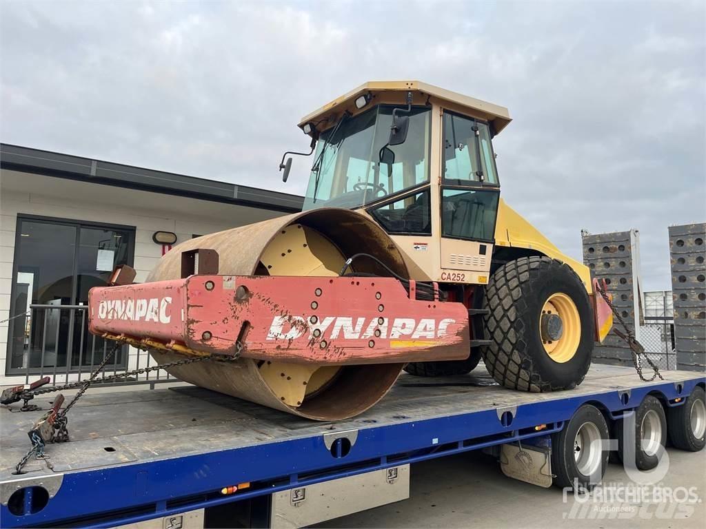 Dynapac CA252D Compactadores para terra