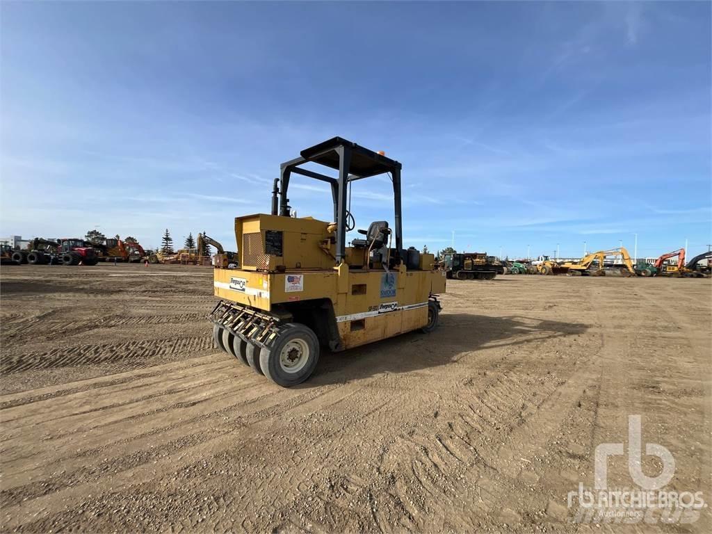 Ferguson SP912 Cilindros Compactadores monocilíndricos