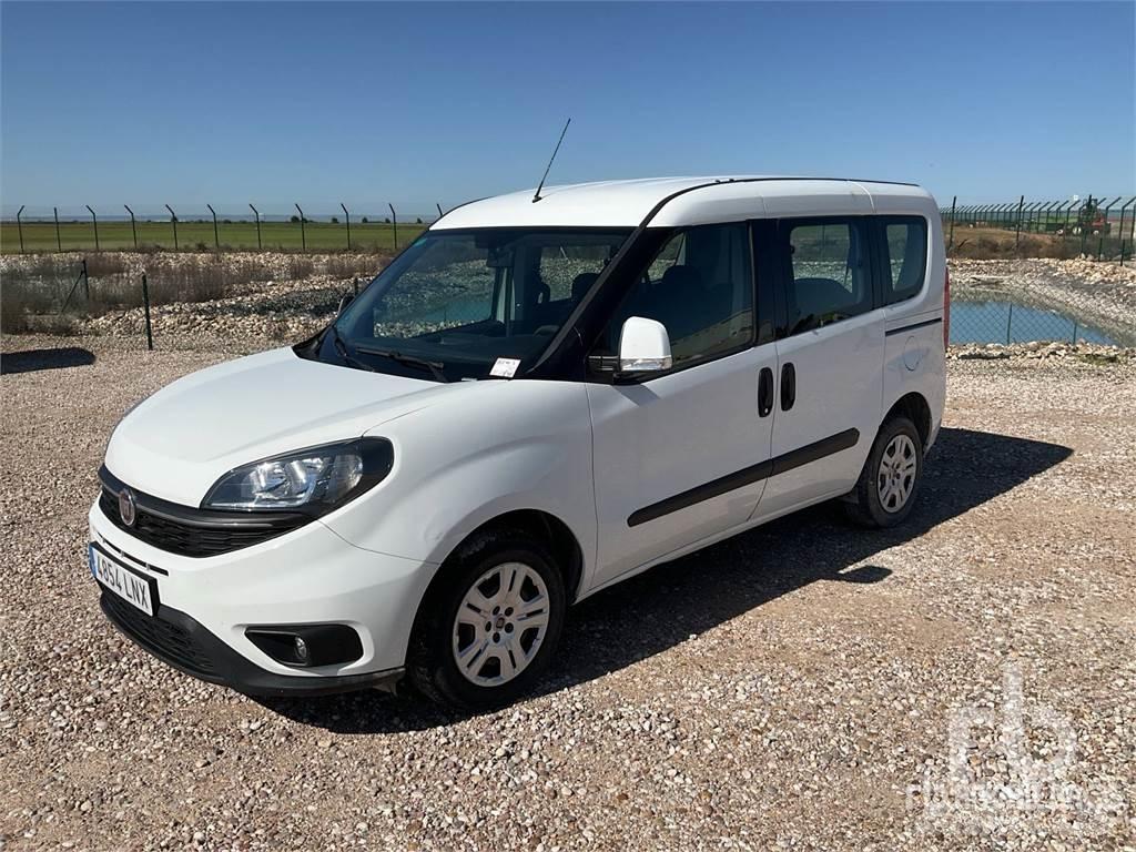 Fiat DOBLO Carrinhas de caixa fechada