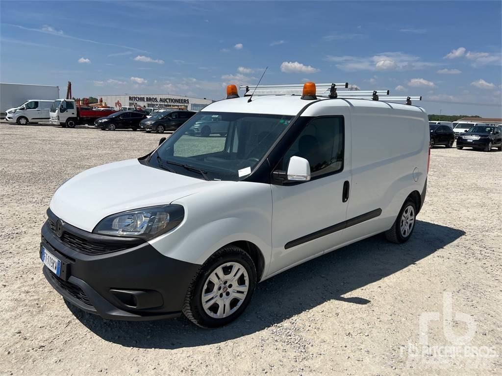 Fiat DOBLO Carrinhas de caixa fechada