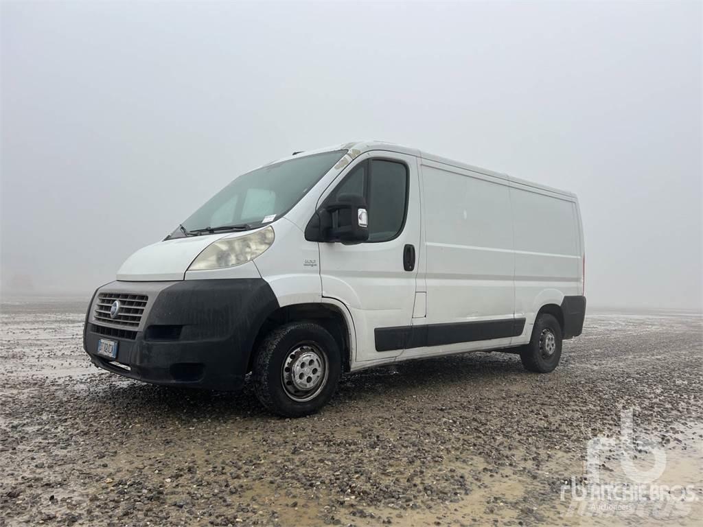 Fiat DUCATO Carrinhas de caixa fechada