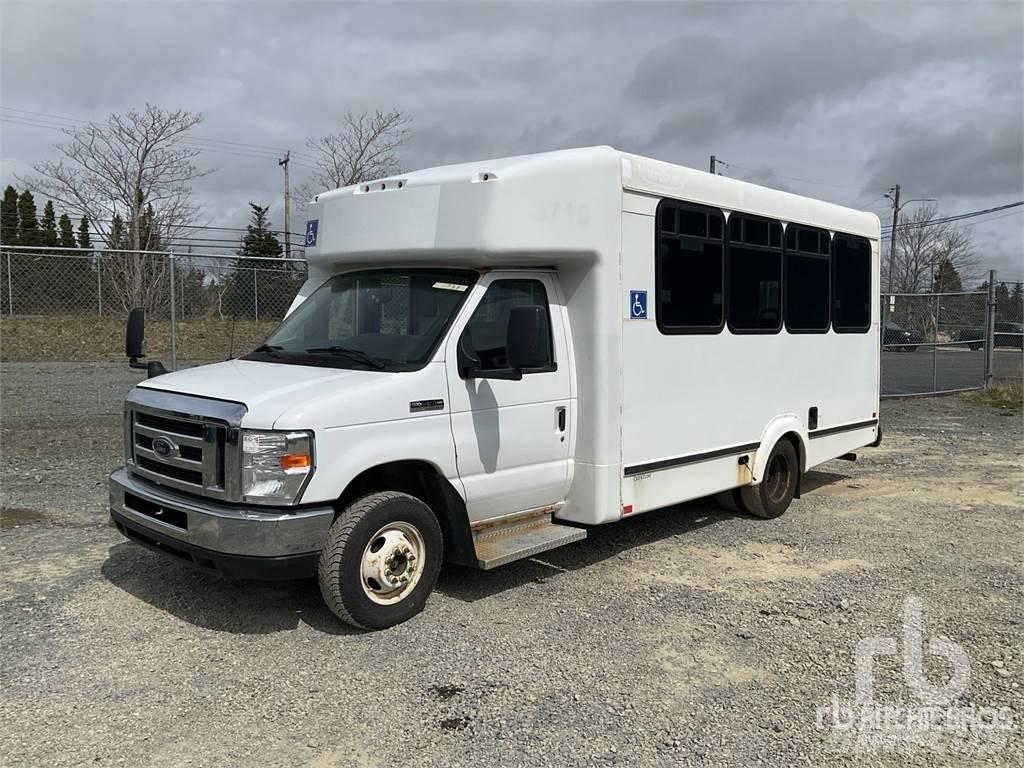 Ford E-350 Autocarros intercidades