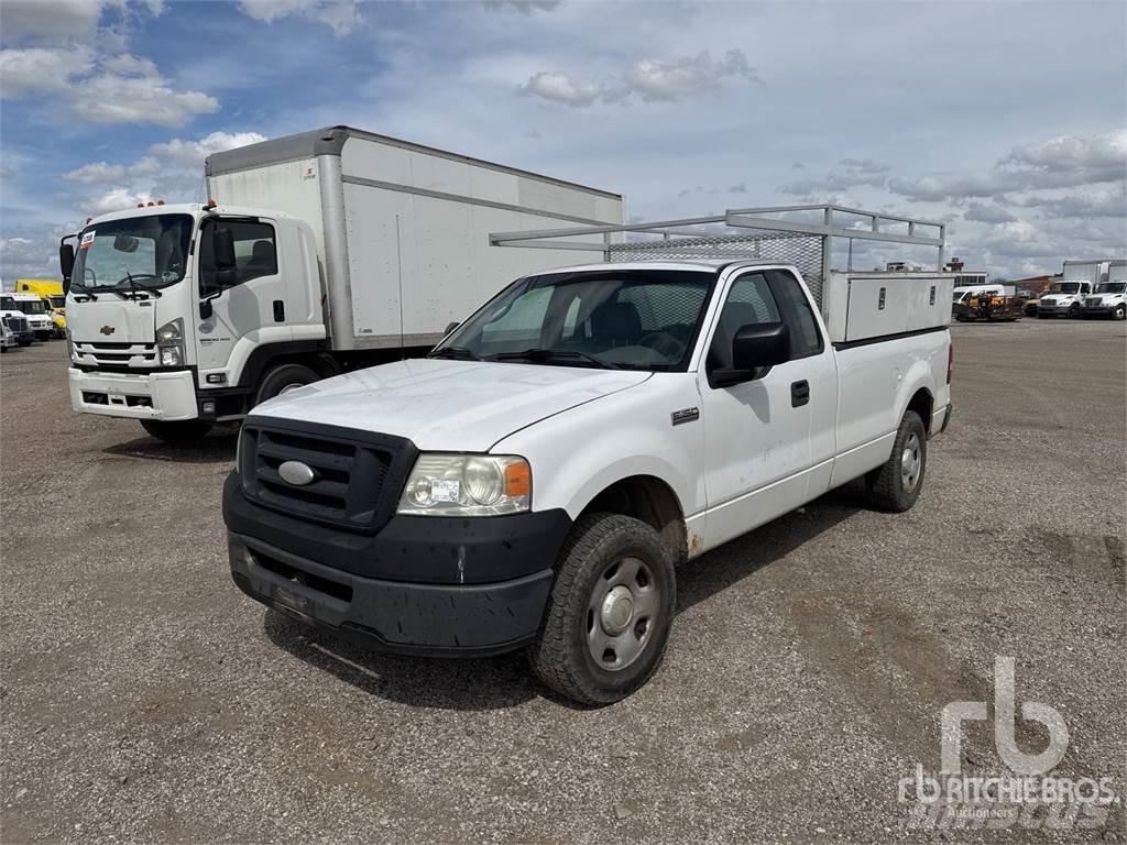 Ford F-150 Pick up de caixa aberta