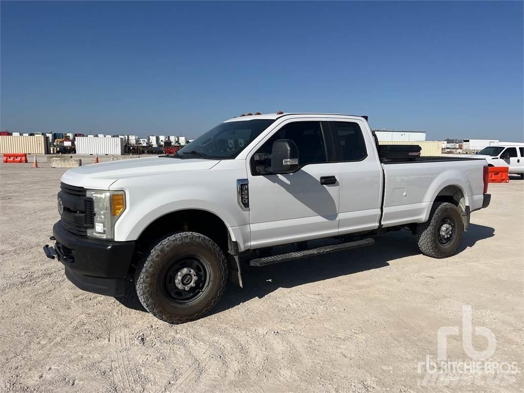 Ford F-250 Pick up de caixa aberta