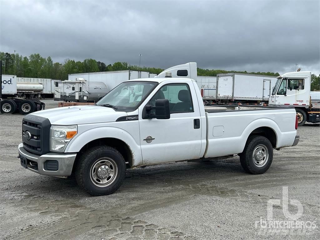 Ford F-250 Pick up de caixa aberta