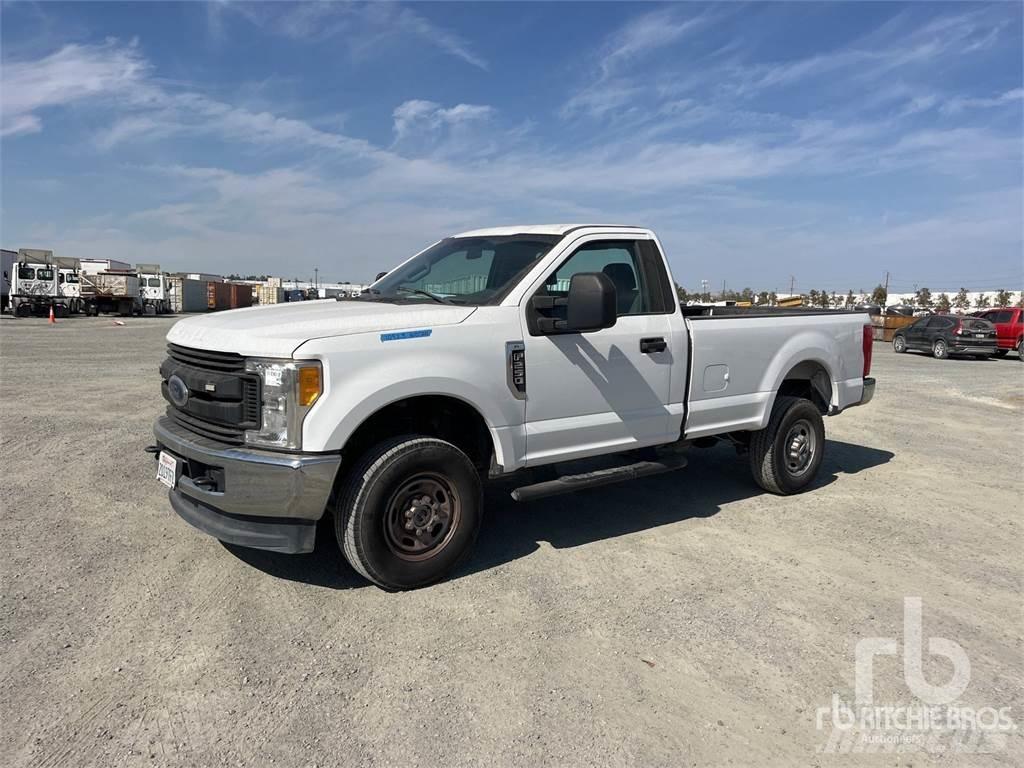 Ford F-250 Pick up de caixa aberta