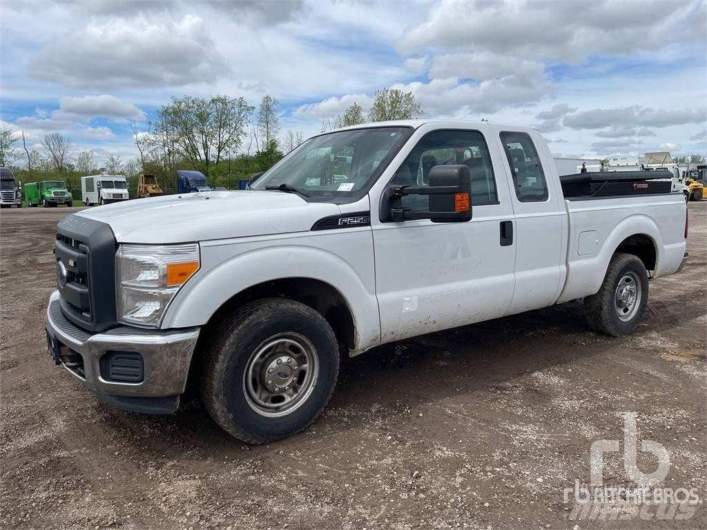 Ford F-250 Pick up de caixa aberta