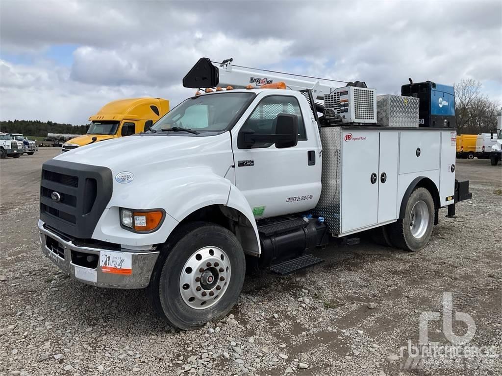 Ford F-750 Camiões Municipais / Uso Geral