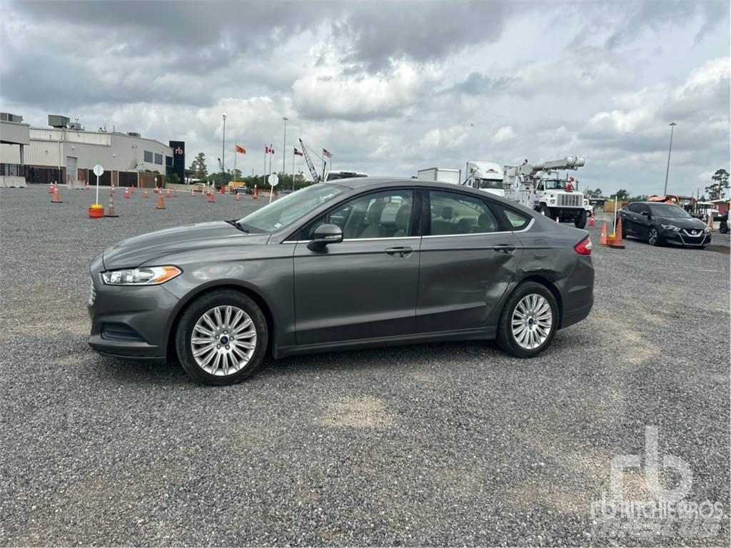 Ford FUSION Automóvel