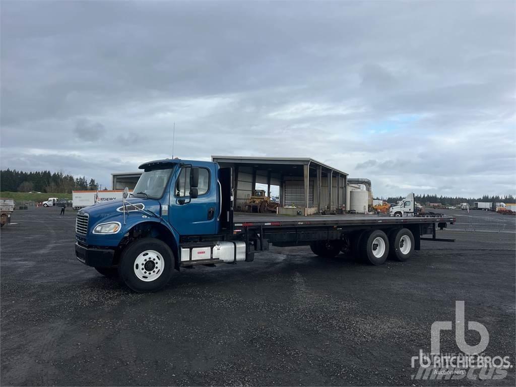 Freightliner M2 Camiões estrado/caixa aberta
