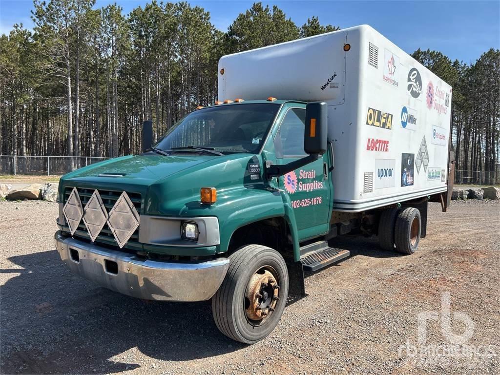 GMC C5500 Carrinhas de caixa fechada