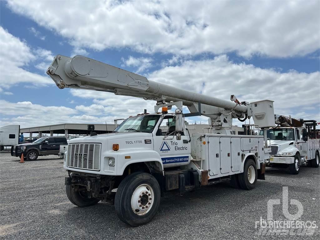 GMC C7500 Plataformas aéreas montadas em atrelados