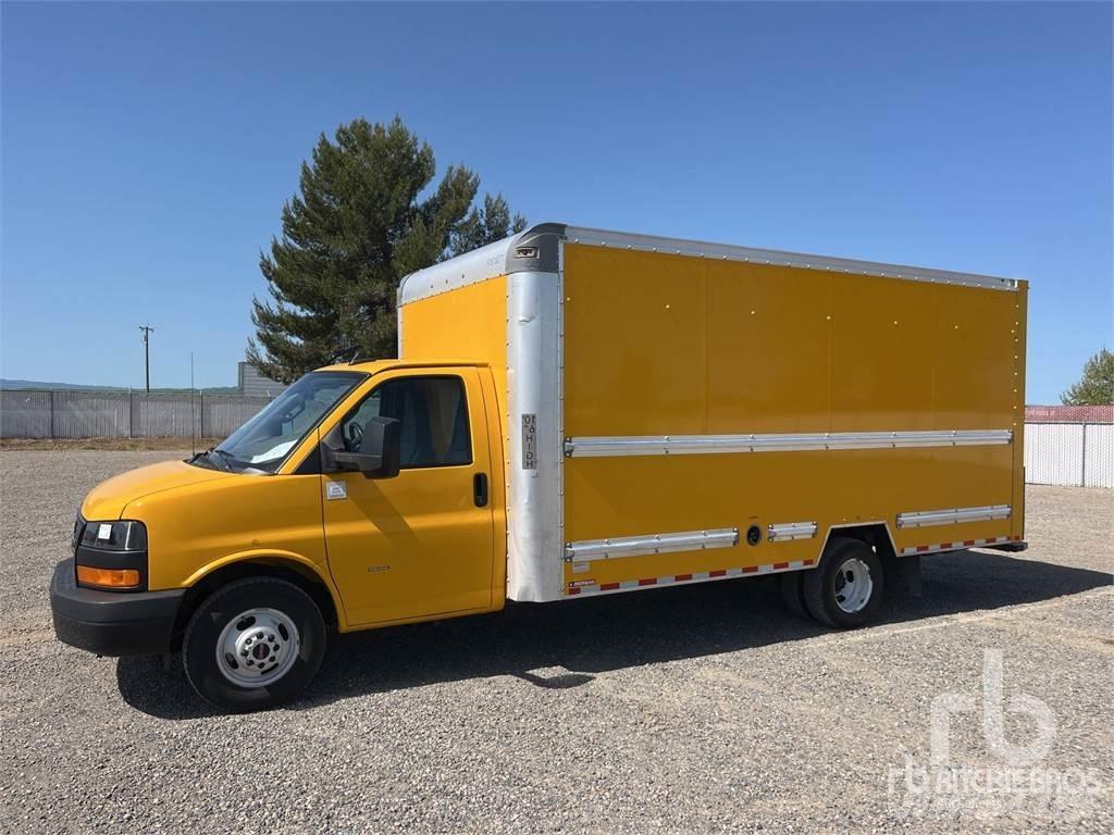 GMC G33903 Carrinhas de caixa fechada