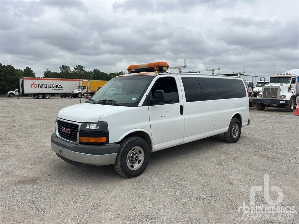 GMC G3500 Carrinhas de caixa fechada