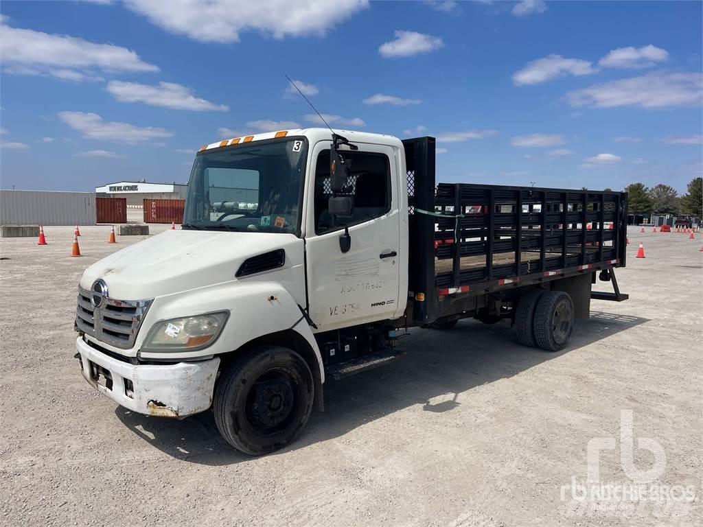 Hino 165 Camiões estrado/caixa aberta