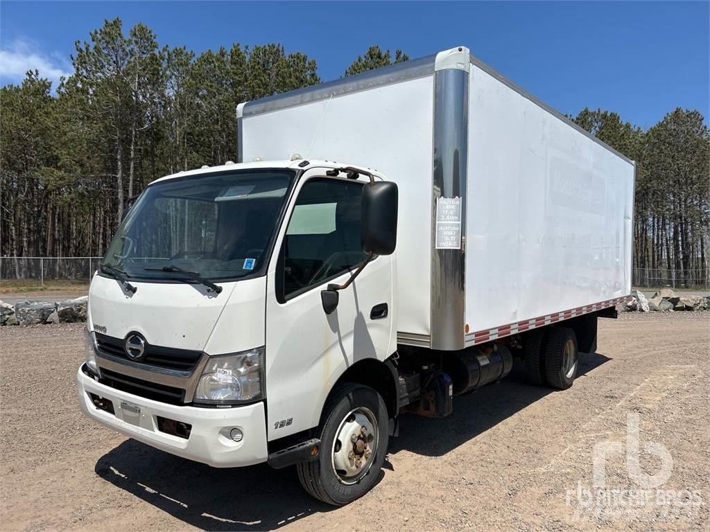 Hino 195 Carrinhas de caixa fechada