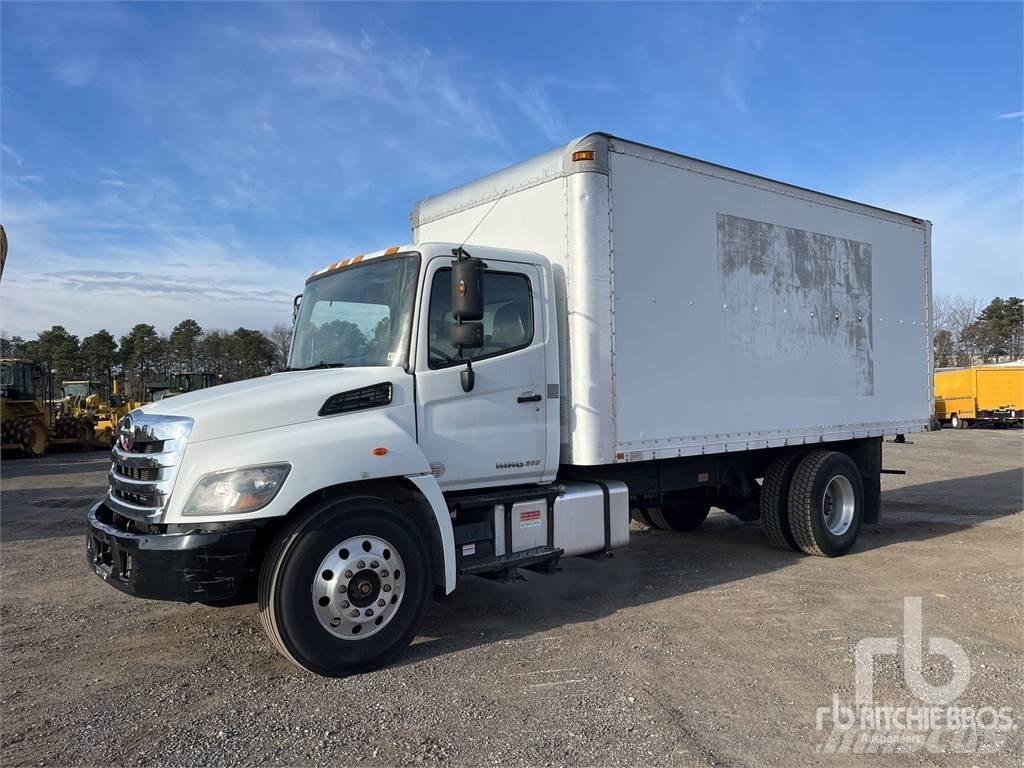 Hino 268 Carrinhas de caixa fechada