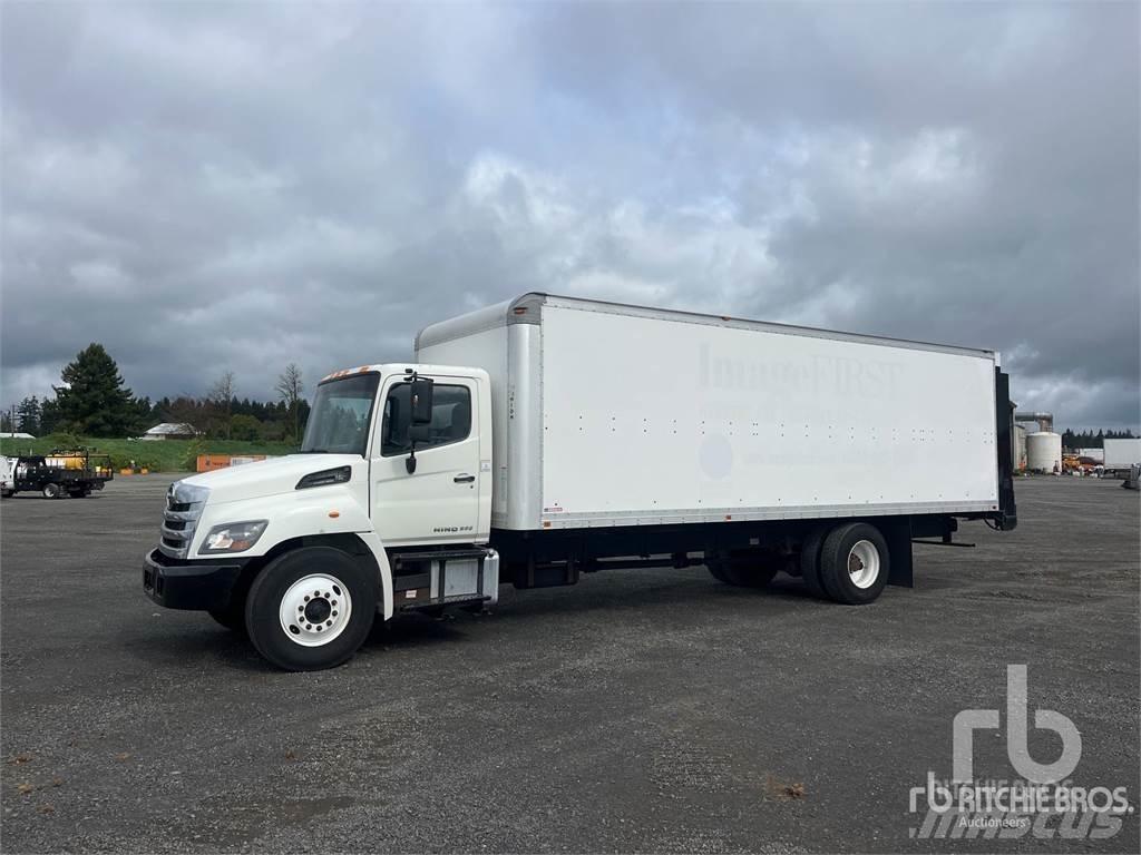 Hino 268 Carrinhas de caixa fechada
