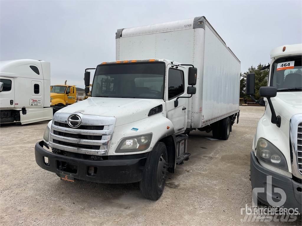 Hino 268 Carrinhas de caixa fechada
