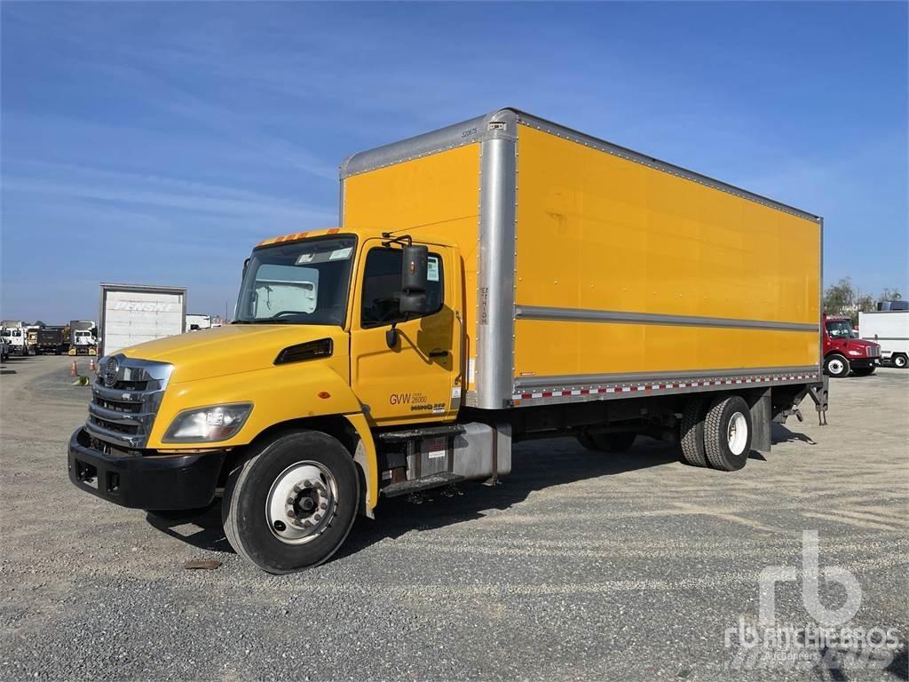 Hino 268 Carrinhas de caixa fechada