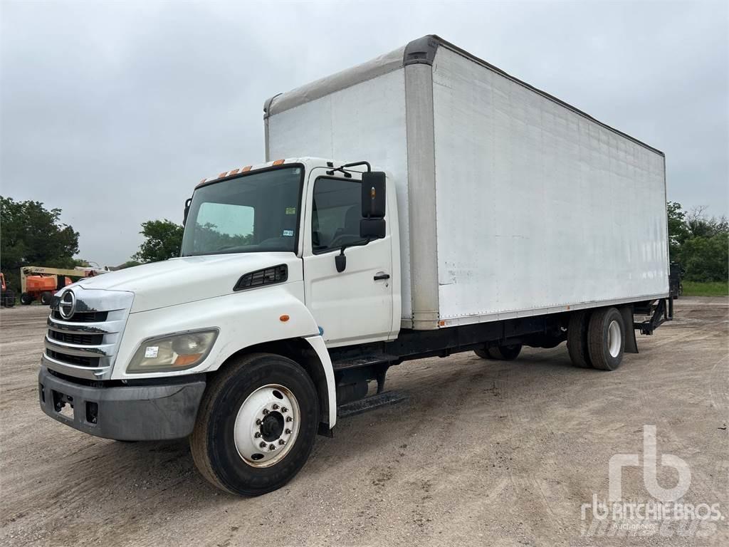 Hino 268 Carrinhas de caixa fechada