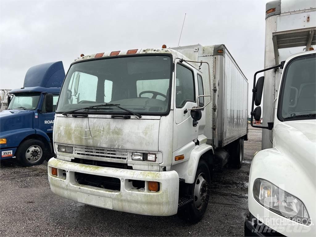 Isuzu FTR Carrinhas de caixa fechada