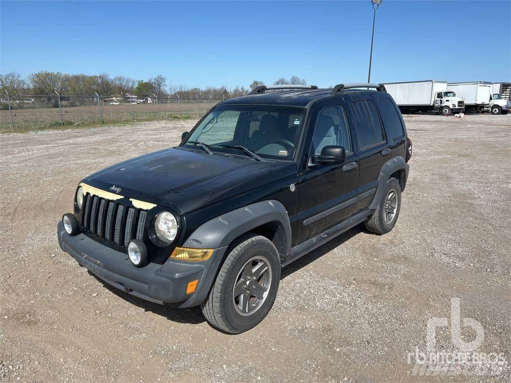Jeep LIBERTY Pick up de caixa aberta