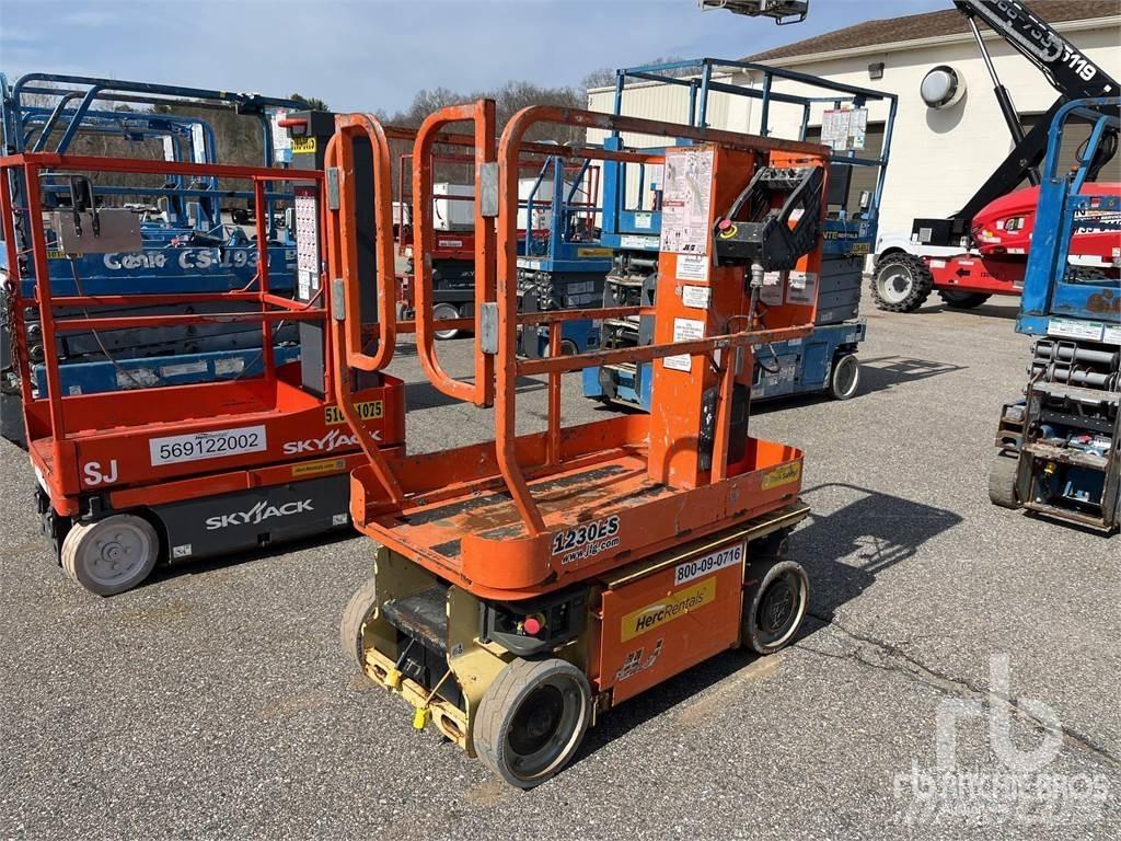 JLG 1230ES Elevadores braços articulados